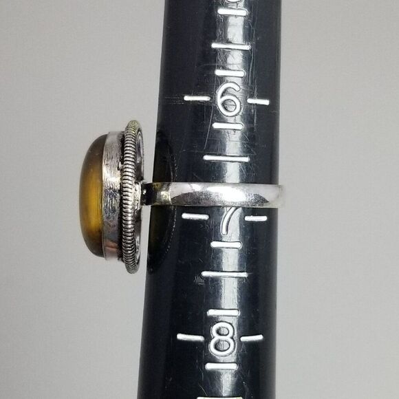 Vintage Brown Tigers Eye Oval Cabochon Ring, Size 7 Silver Tone Bezel Set Band - Picture 3 of 8